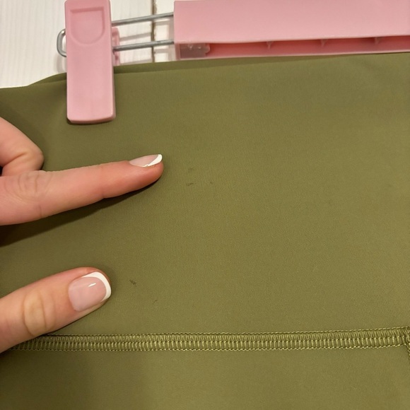 Lululemon Wunder Under High-Rise Tight 28" 
Vista Green - Picture 9 of 9